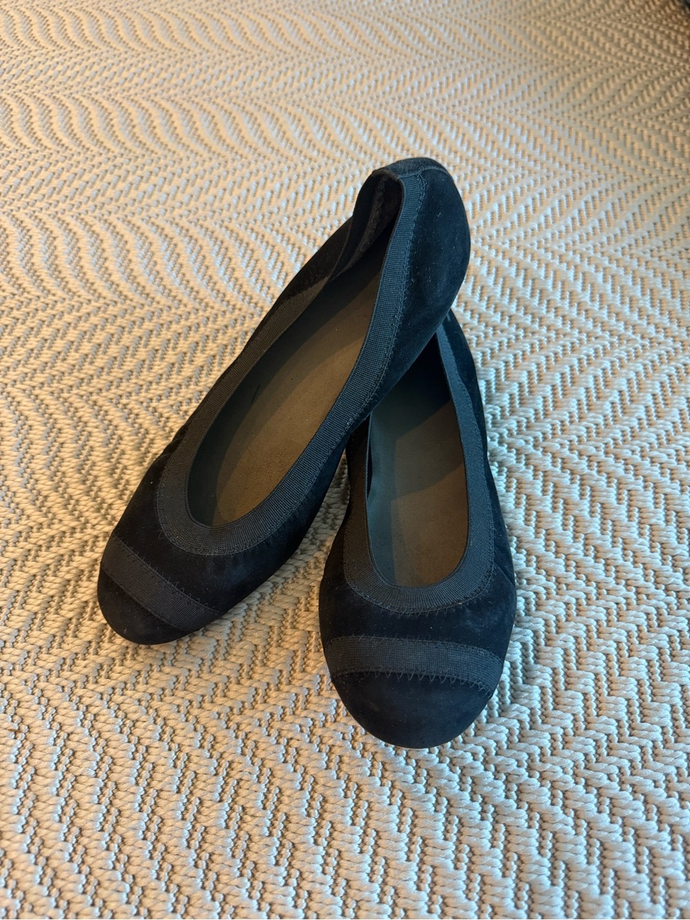 Stuart Weitzman Classic Black Women's Ballet Flats